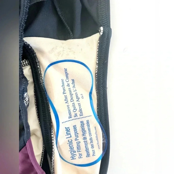 Miraclesuit Matrix Black Striped One Shoulder One Piece Swimsuit Size 8, NWT - Picture 11 of 11